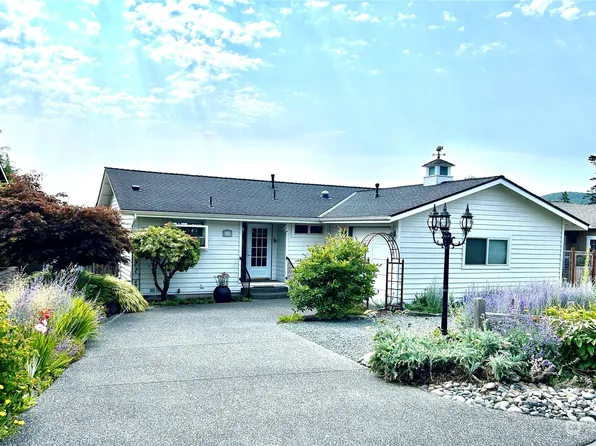 5703 Sugarloaf Street, Anacortes, WA 98221