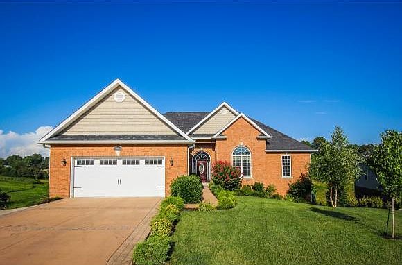 2nd image of 368 Sweetgrass Ln
