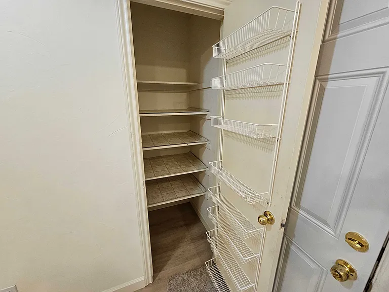1608 Nest Pl — Photo 14