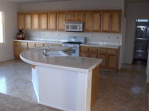 5th image of 16550 Saddlebrook Ln