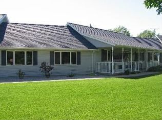 1370 Smyth Rd, Mount Vernon, IA 52314