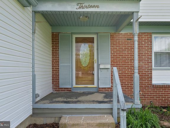 3rd image of 13 Village Ave