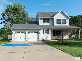 9746 W Guinivere Dr, Mapleton, IL 61547