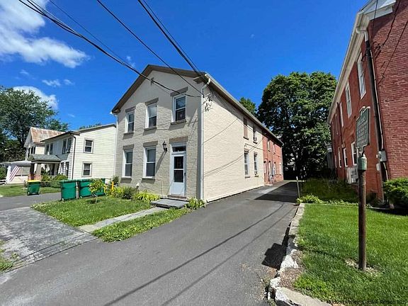3rd image of 41 Livingston St