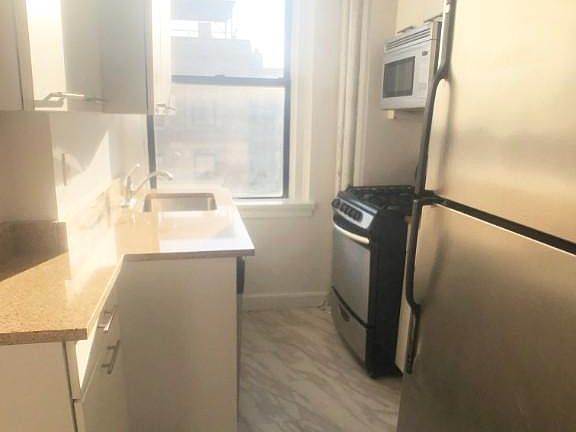 4th image of 629 W 173rd St APT 9E