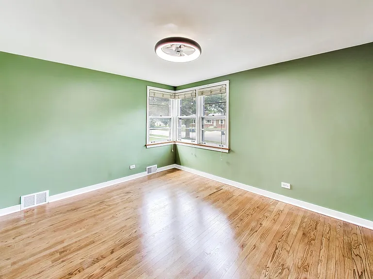 679 S Spring Rd — Photo 9