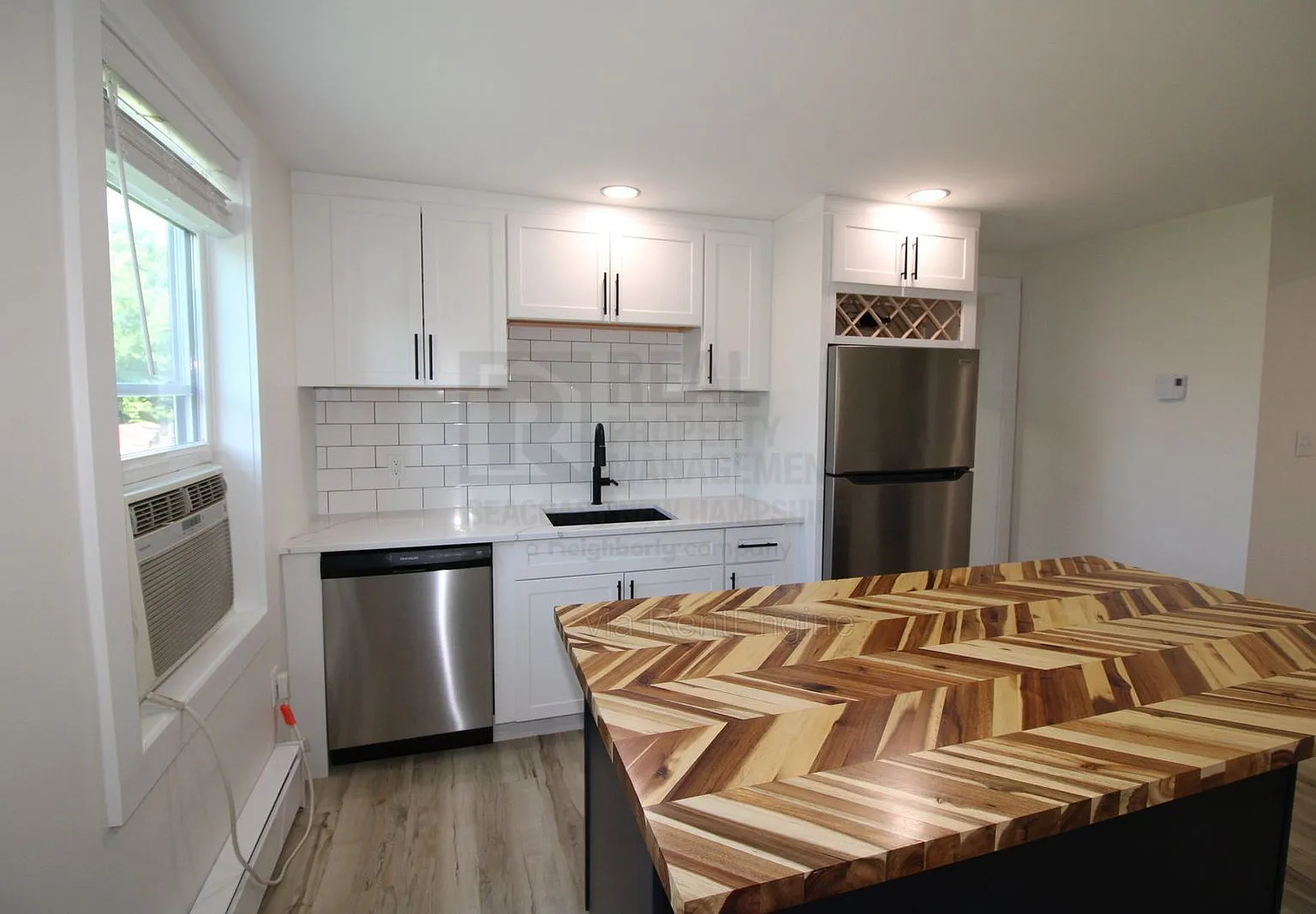 2 bed, 1.0 bath, 850 sqft, $2,100 — Photo 1