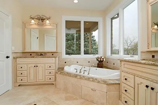 1801 Chapel Ct — Photo 8