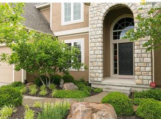 24130 W 121st St, Olathe, KS 66061