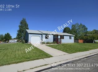 602 10th St, Cody, WY 82414