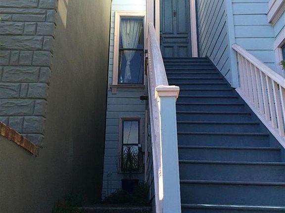 3rd image of 12 1/2 Ford St