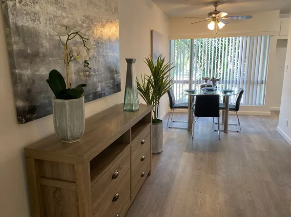 Lindley Apartments, 10557 Lindley Ave APT 30, Porter Ranch, CA 91326