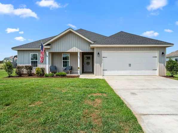26 Cole Dr, Hawkinsville, GA 31036