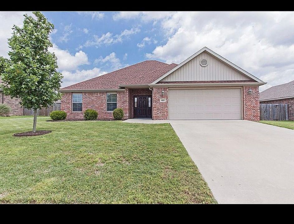 1st image of 451 Sorrento Dr