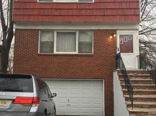 3 Brookwood St, East Orange, NJ 07018