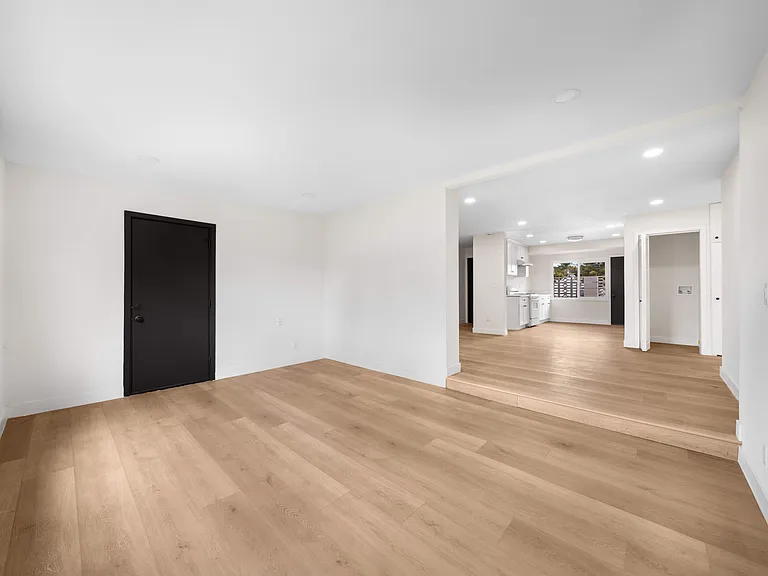 10148 Felipe Ave — Photo 31
