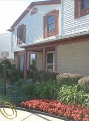 3rd image of 42240 Beechwood Ct