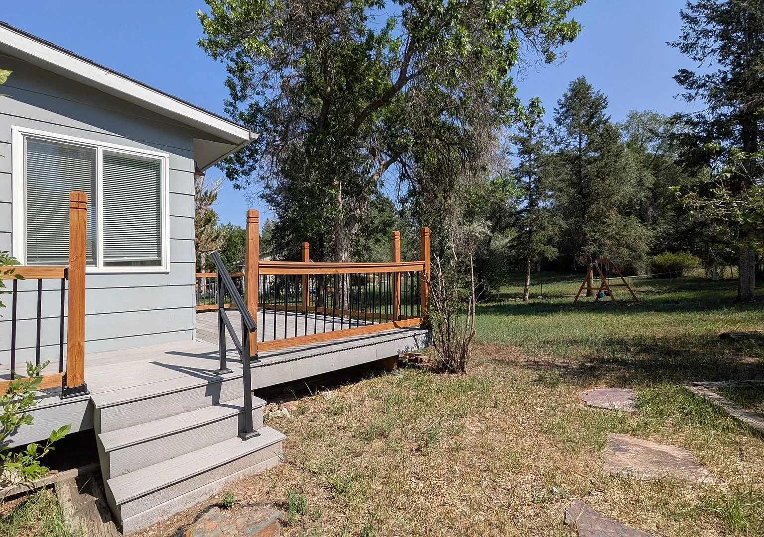 Spacious 4-Bedroom Ranch on Large Lot with Finished Basement — Photo 2