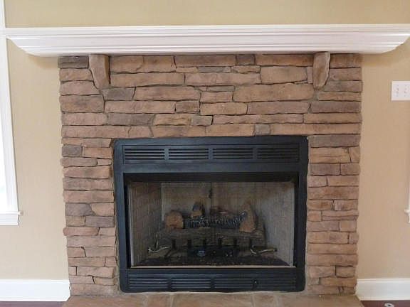 3rd image of 7922 Bernstein Ln
