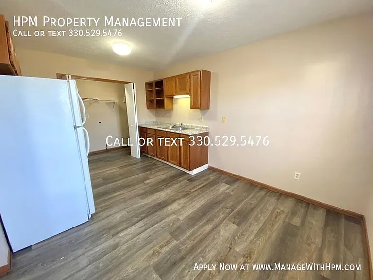 2525 Zircon St NE — Photo 6