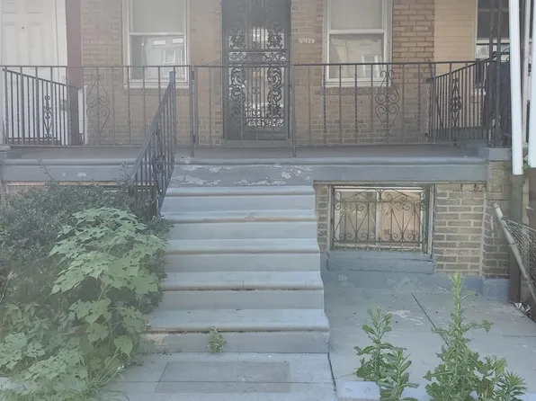 5428 Ridgewood St, Philadelphia, PA 19143