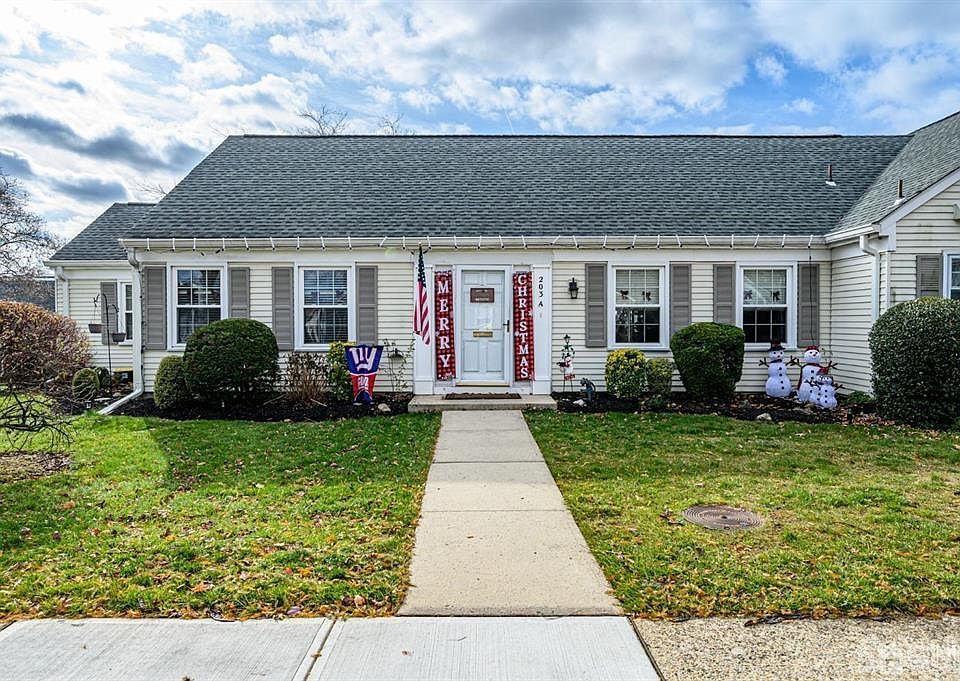 1st image of 203 Rossmoor Dr #A
