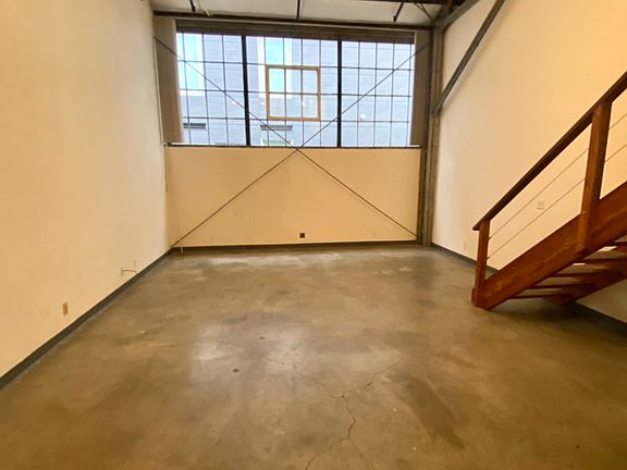 4th image of 801 Minnesota St Suite 18