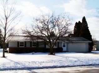 2557 Haven Rd, Green Bay, WI 54313