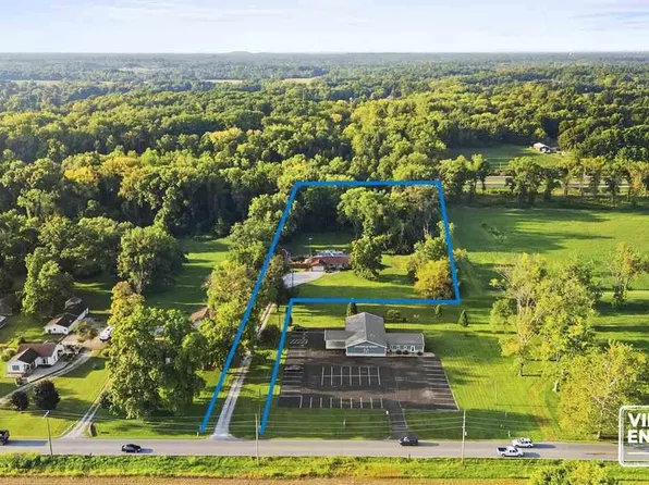 4051 E Margaret Dr, Terre Haute, IN 47802