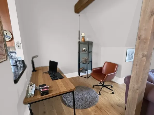 133 NW 18th Ave APT 9, Portland, OR 97209