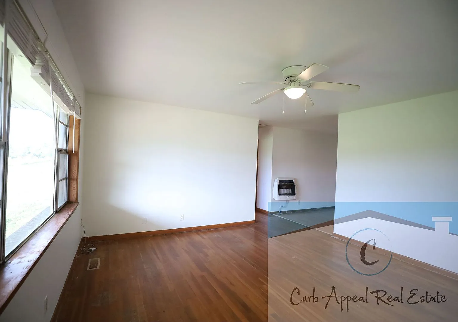 Charming 3 Bed, 1.5 Bath Home Brookland School District! — Photo 3