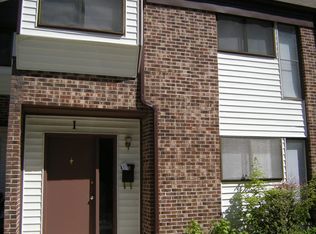 123 Windsor Pines Way APT I, Newport News, VA 23608