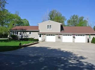 105 S Broadway St, Mitchell, IA 50461