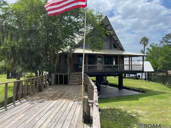 13195 Perch St, Maurepas, LA 70449