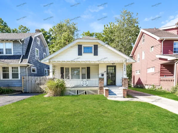 3364 Silsby Rd, Cleveland Heights, OH 44118