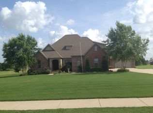 741 Tuscan Sun Ln, Springdale, AR 72762