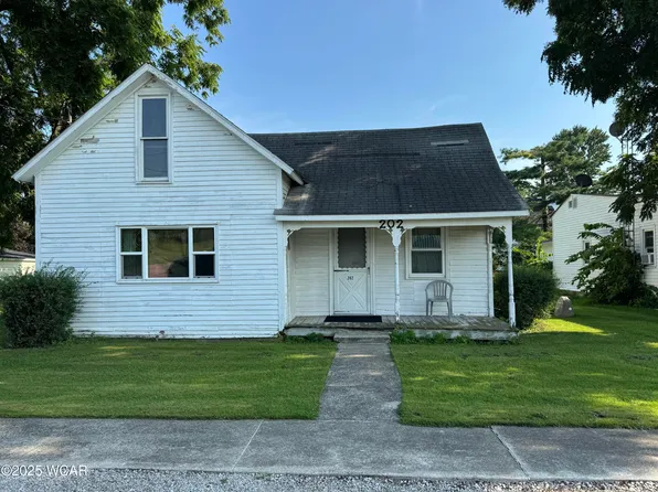 202 E Cedar St, Continental, OH 45831