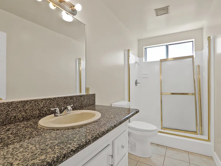 8801 Monterey Cir — Photo 17