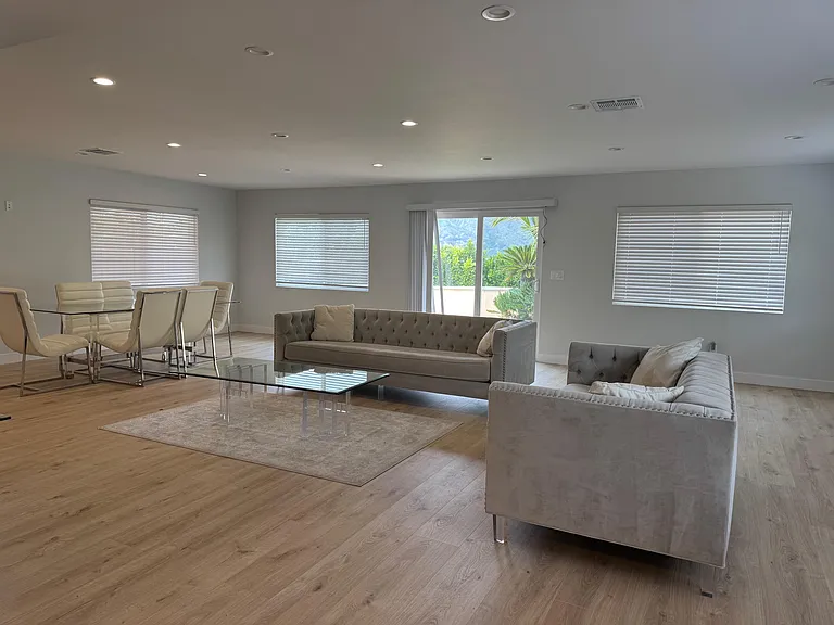1906 Sherer Ln — Photo 12