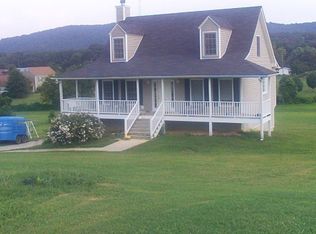 16 Moriah Way, Rydal, GA 30171