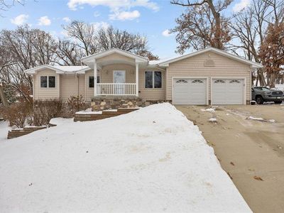 3800 Antelope Trl NE, Cedar Rapids, IA, 52402