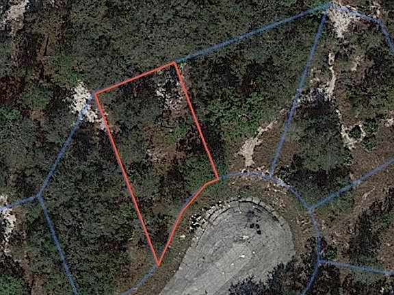 4th image of 417 Saint Johns Ln