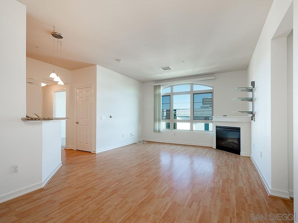 1st image of 1465 C St Unit 3607