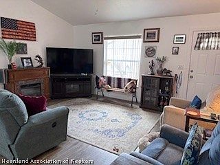 2nd image of 1855 N Berkley Rd