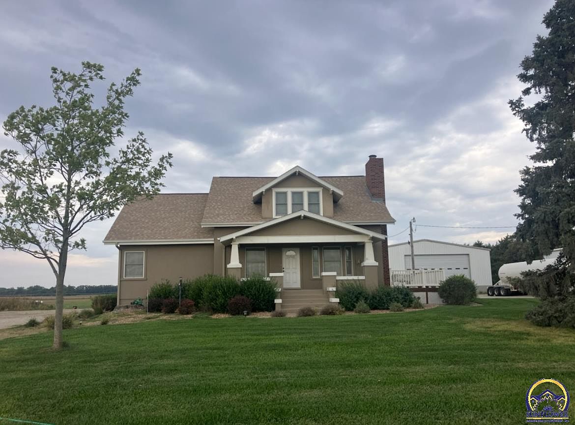 1979 Kiowa Rd, Clay Center, KS 67432 | MLS #237631 | Zillow