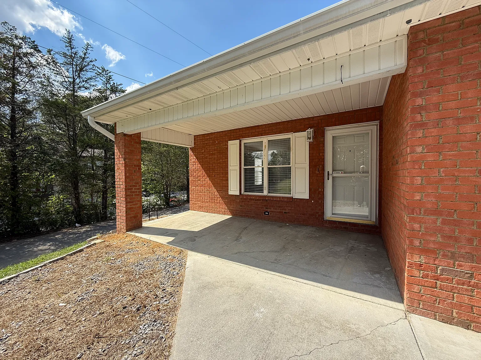 3 bed, 1503 sqft, $2,600 — Photo 4