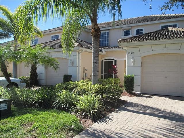 1st image of 1302 Weeping Willow Ct