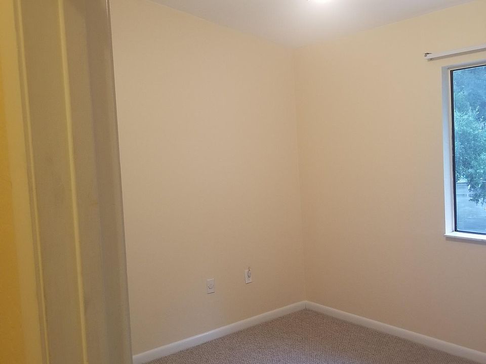 2nd image of 2204 SW 39th Dr #2204