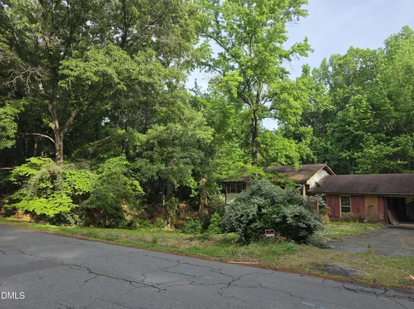 200 Eastwood Rd, Chapel Hill, NC 27514