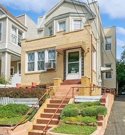 2nd image of 70 Gautier Ave